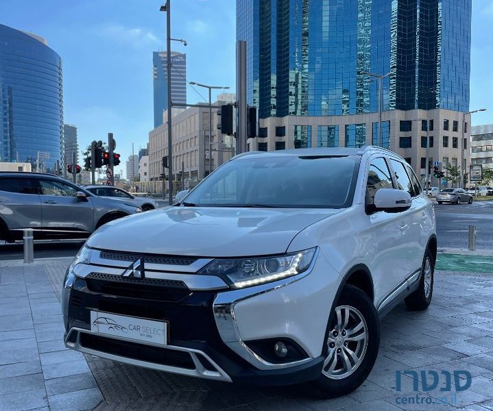 2019' Mitsubishi Outlander מיצובישי אאוטלנדר photo #5