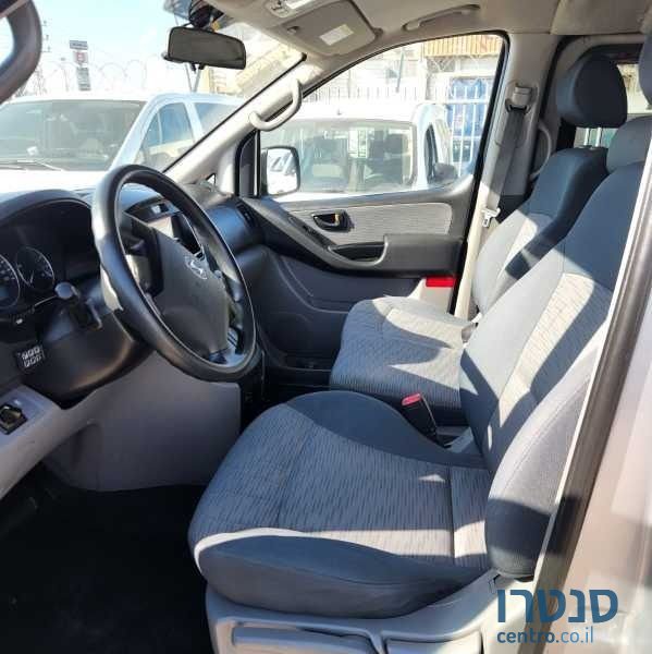 2018' Hyundai i800 יונדאי photo #5