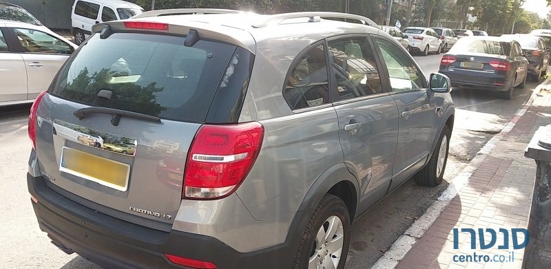 2014' Chevrolet Captiva photo #2
