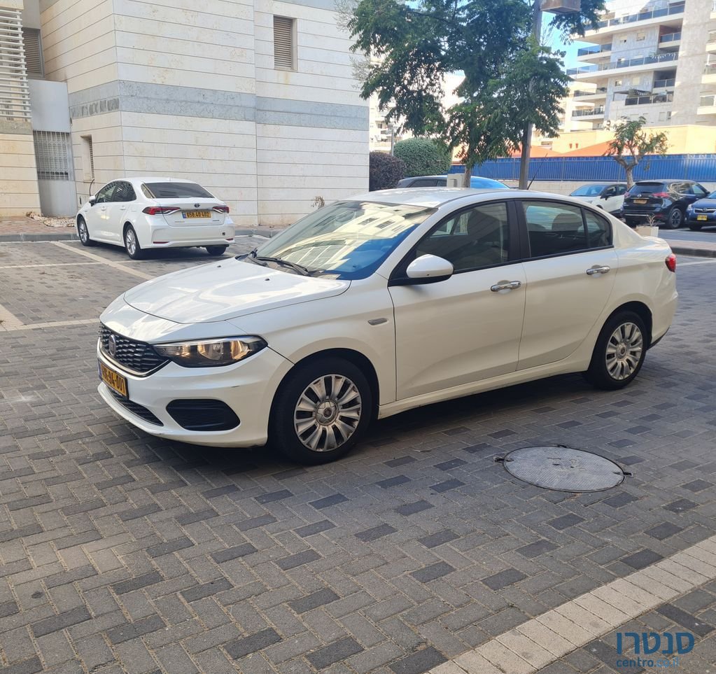 2018' Fiat Tipo פיאט טיפו photo #1