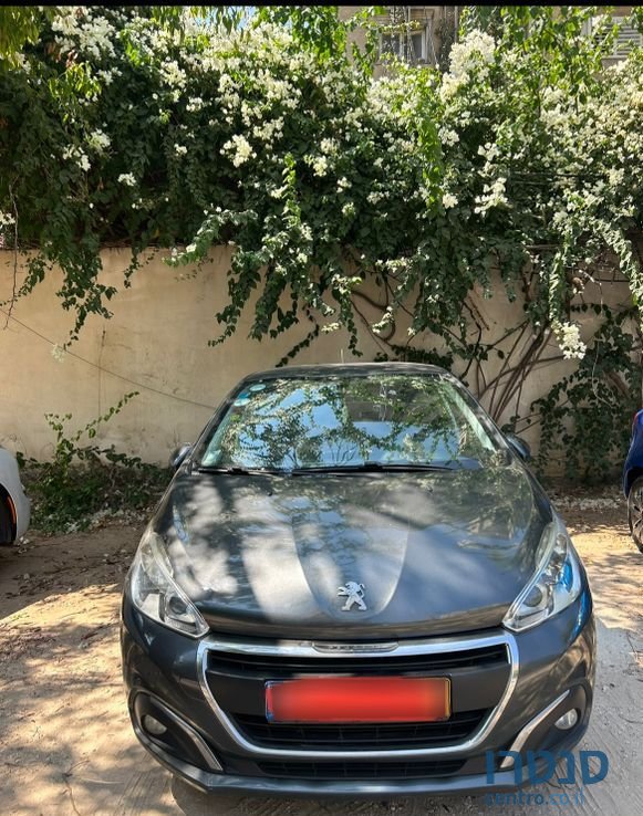 2016' Peugeot 208 פיג'ו photo #1