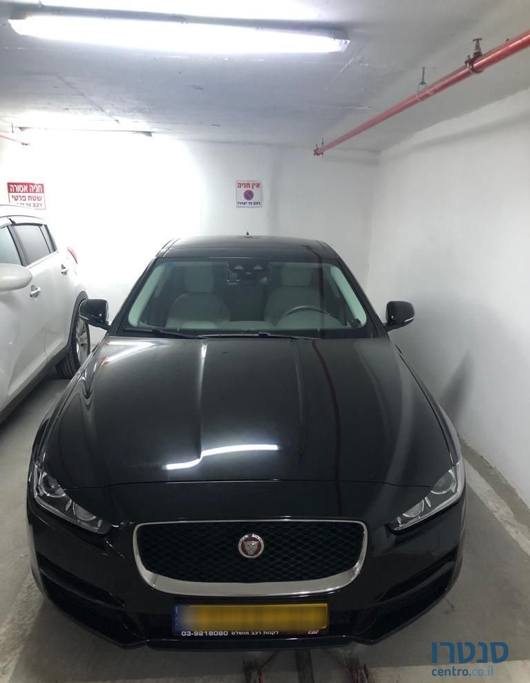 2018' Jaguar XE יגואר photo #1