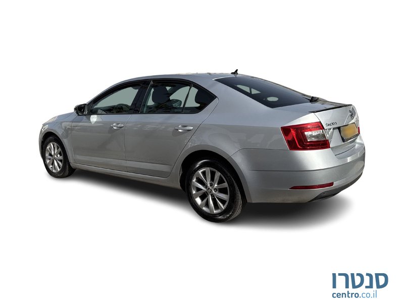 2020' Skoda Octavia סקודה אוקטביה photo #2