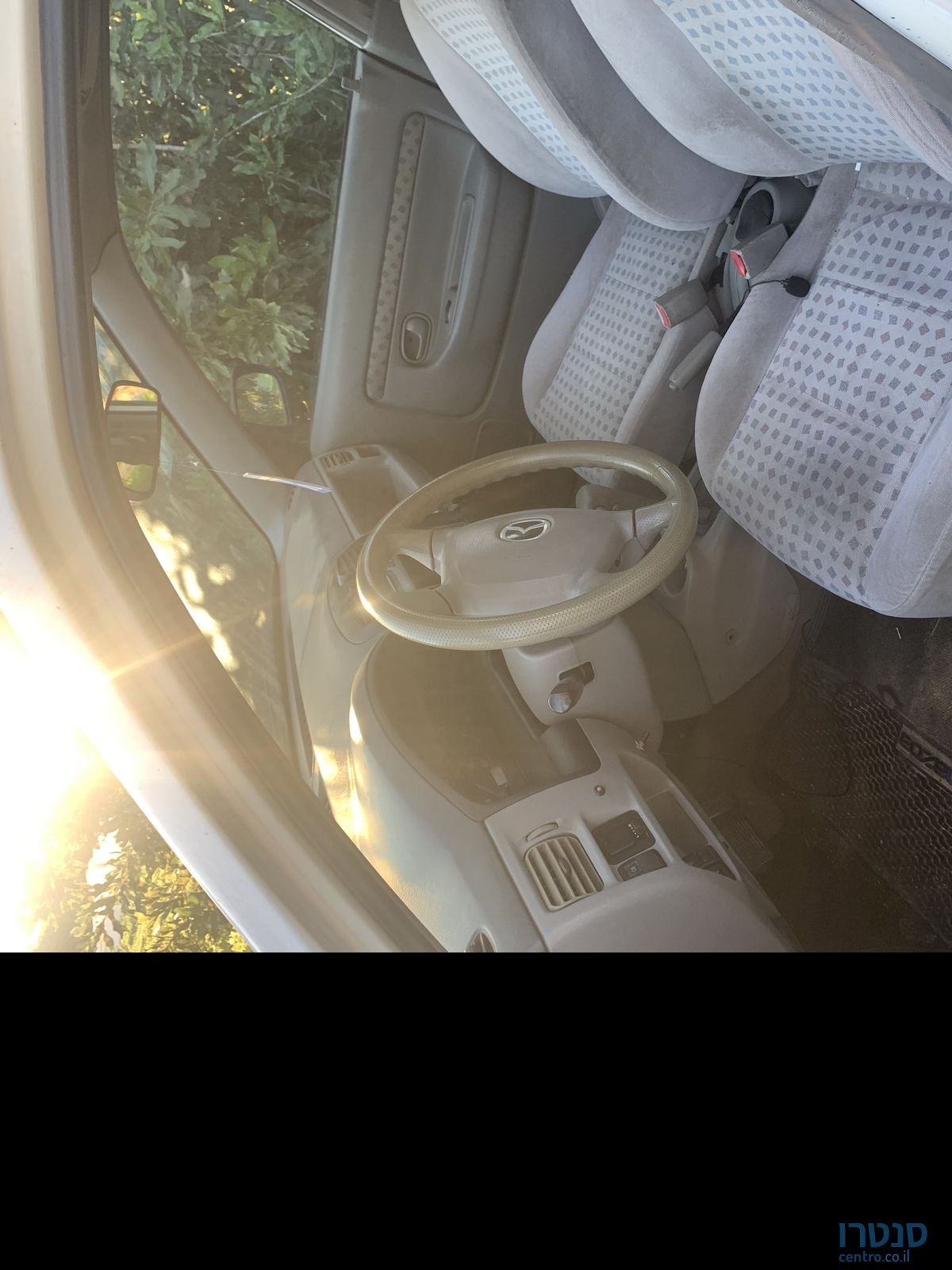 2003' Mazda Demio מאזדה דמיו photo #2