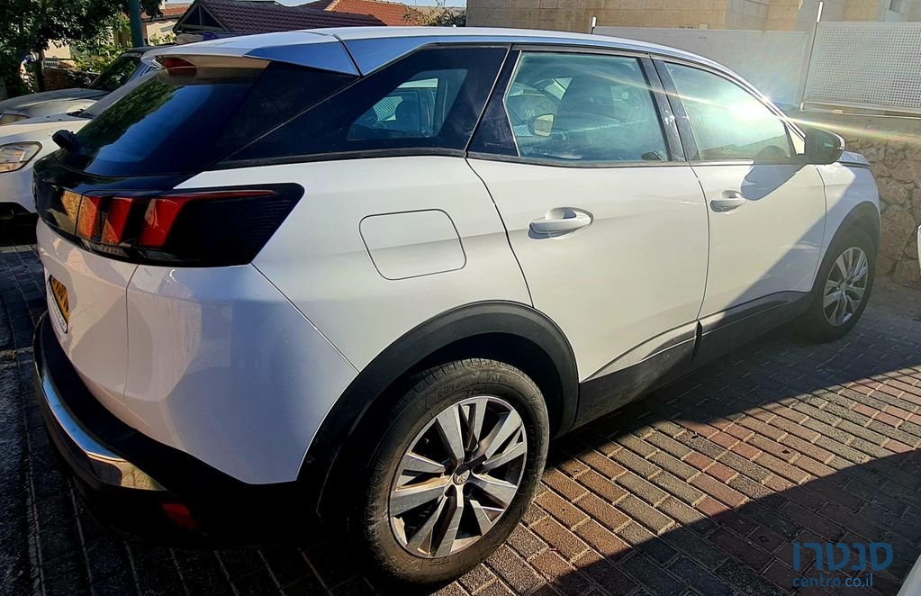 2018' Peugeot 3008 פיג'ו photo #2