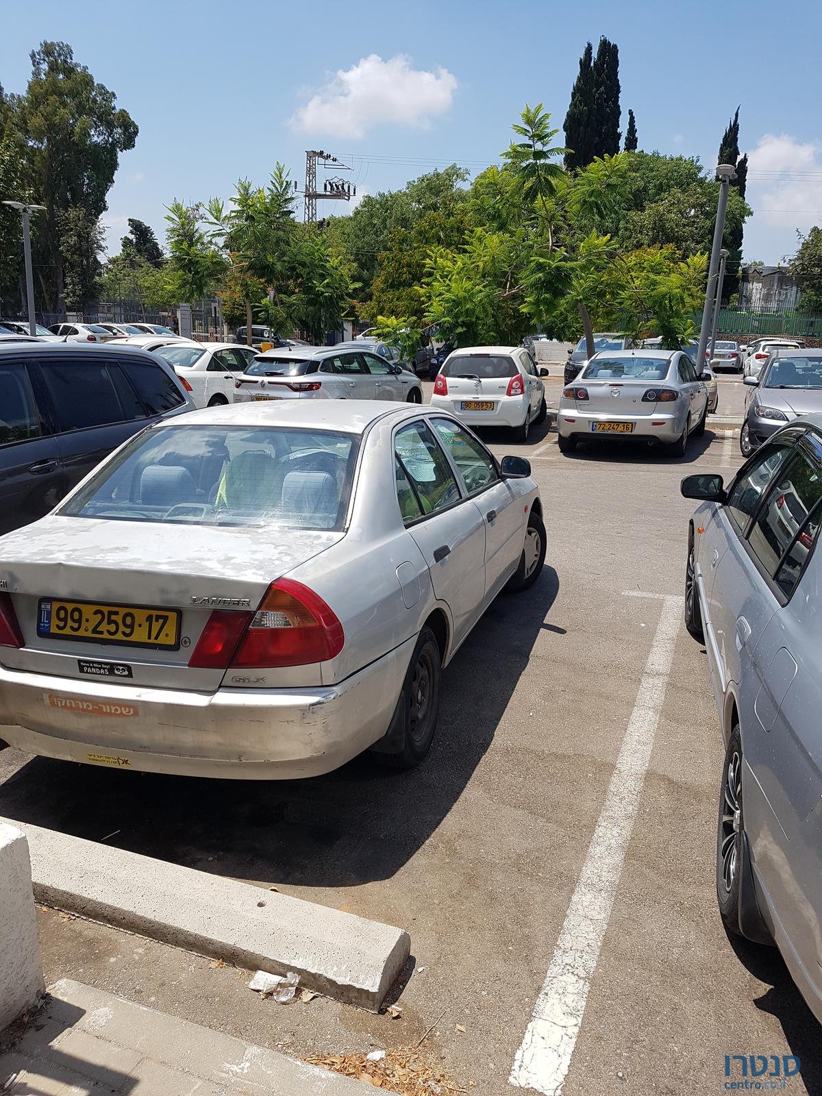 2000' Mitsubishi Lancer GLX photo #4