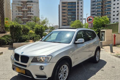 2012' BMW X3 ב מ וו