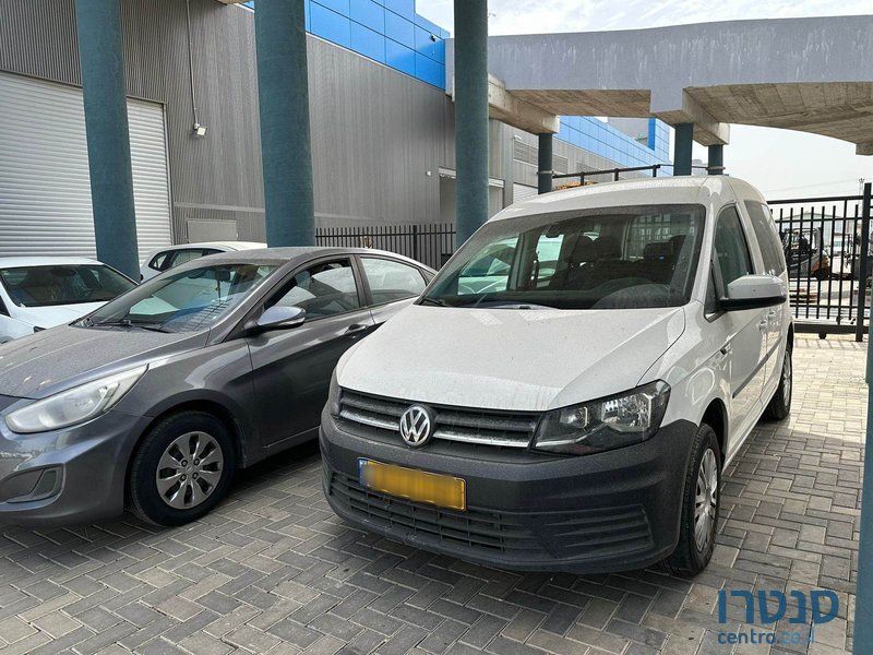 2019' Volkswagen Caddy photo #1