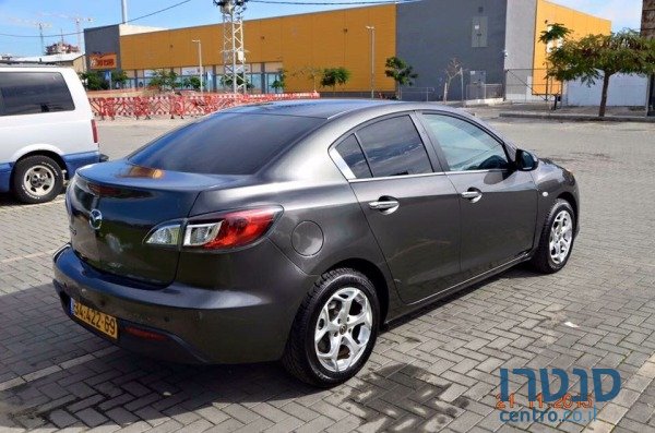 2009' Mazda 3 photo #2