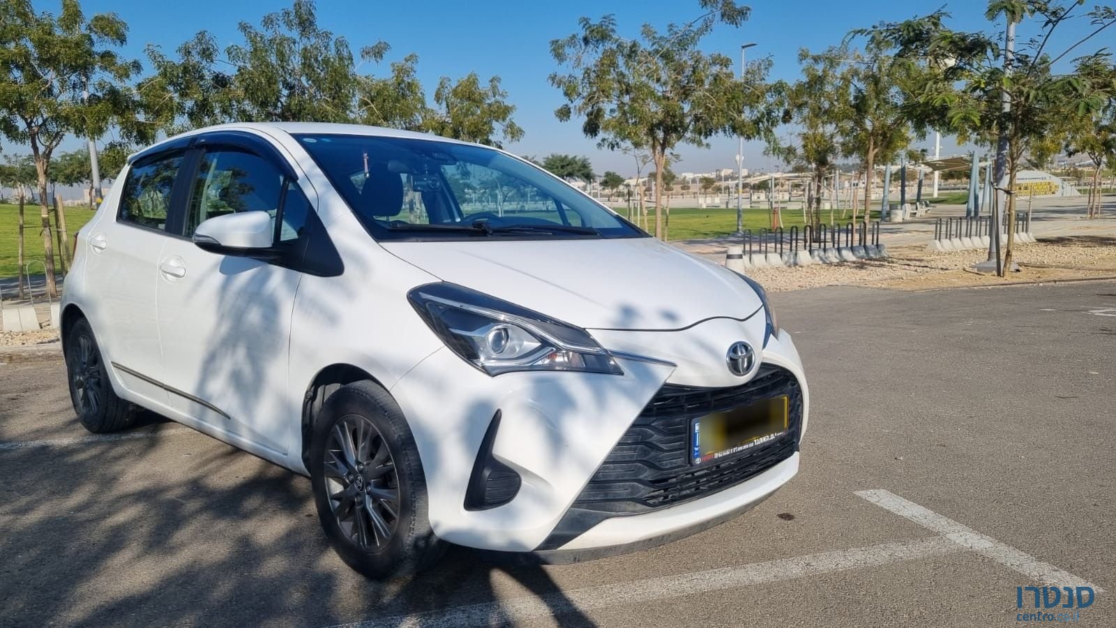 2020' Toyota Yaris טויוטה יאריס photo #1