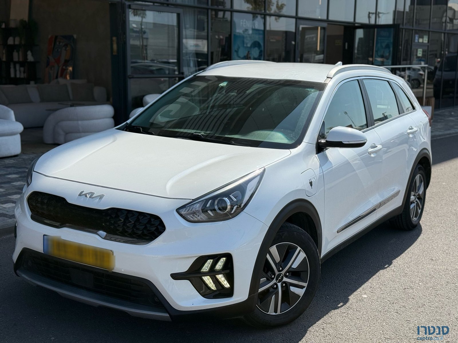 2022' Kia Niro photo #1