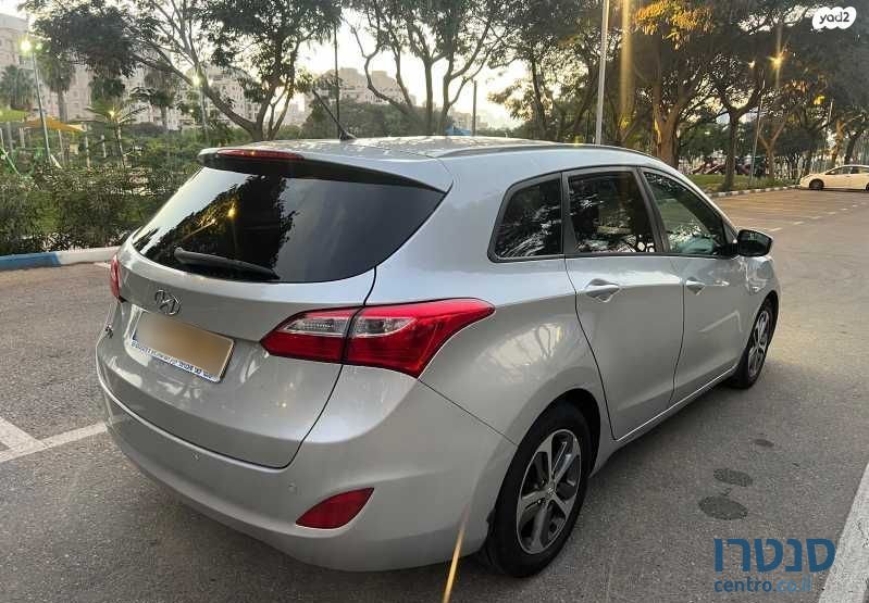 2016' Hyundai i30 יונדאי photo #4