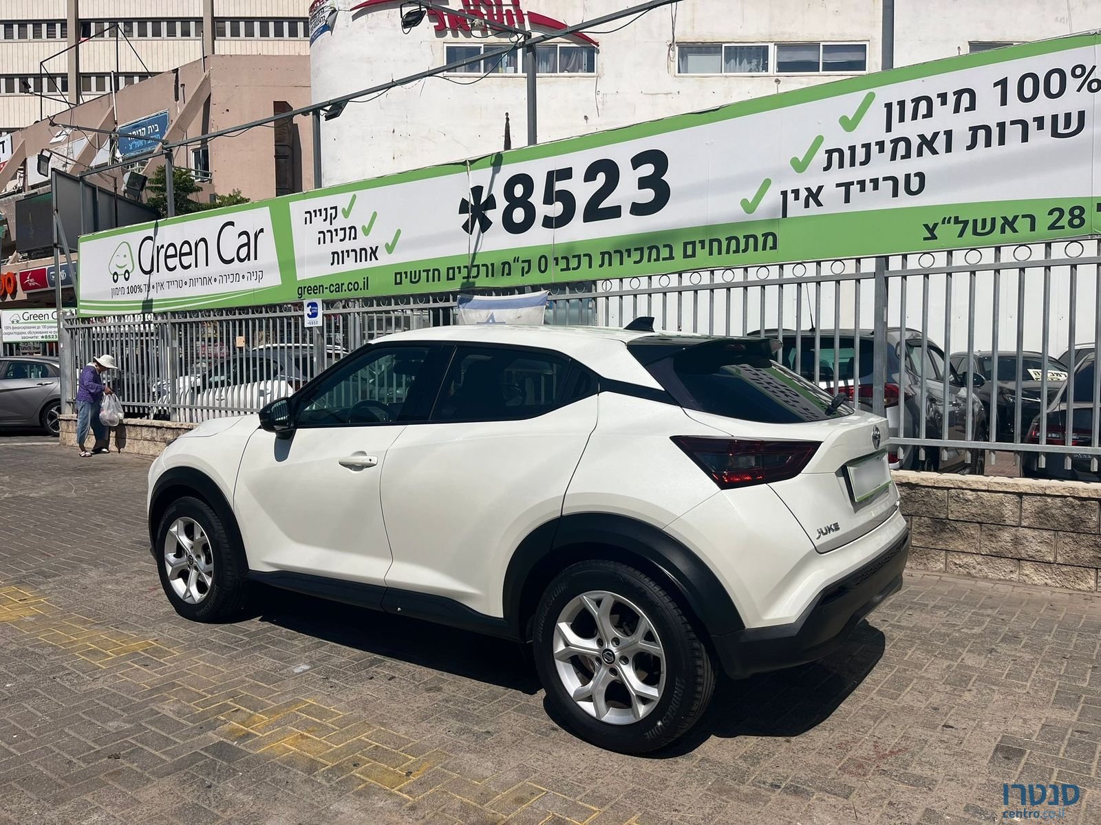 2020' Nissan Juke photo #4