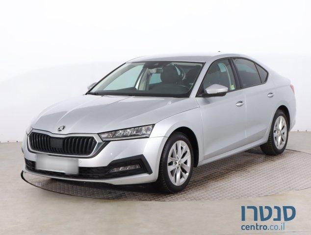 2021' Skoda Octavia photo #1