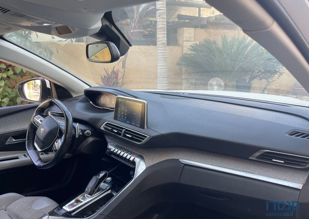 2020' Peugeot 3008 פיג'ו photo #6