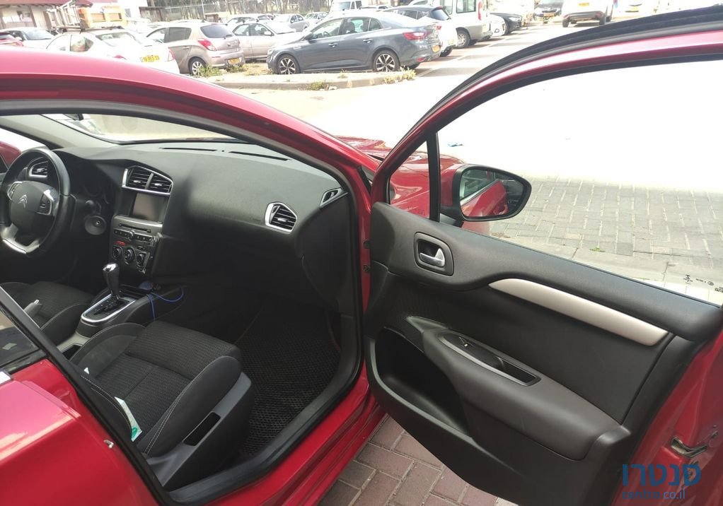 2016' Citroen C4 סיטרואן photo #6