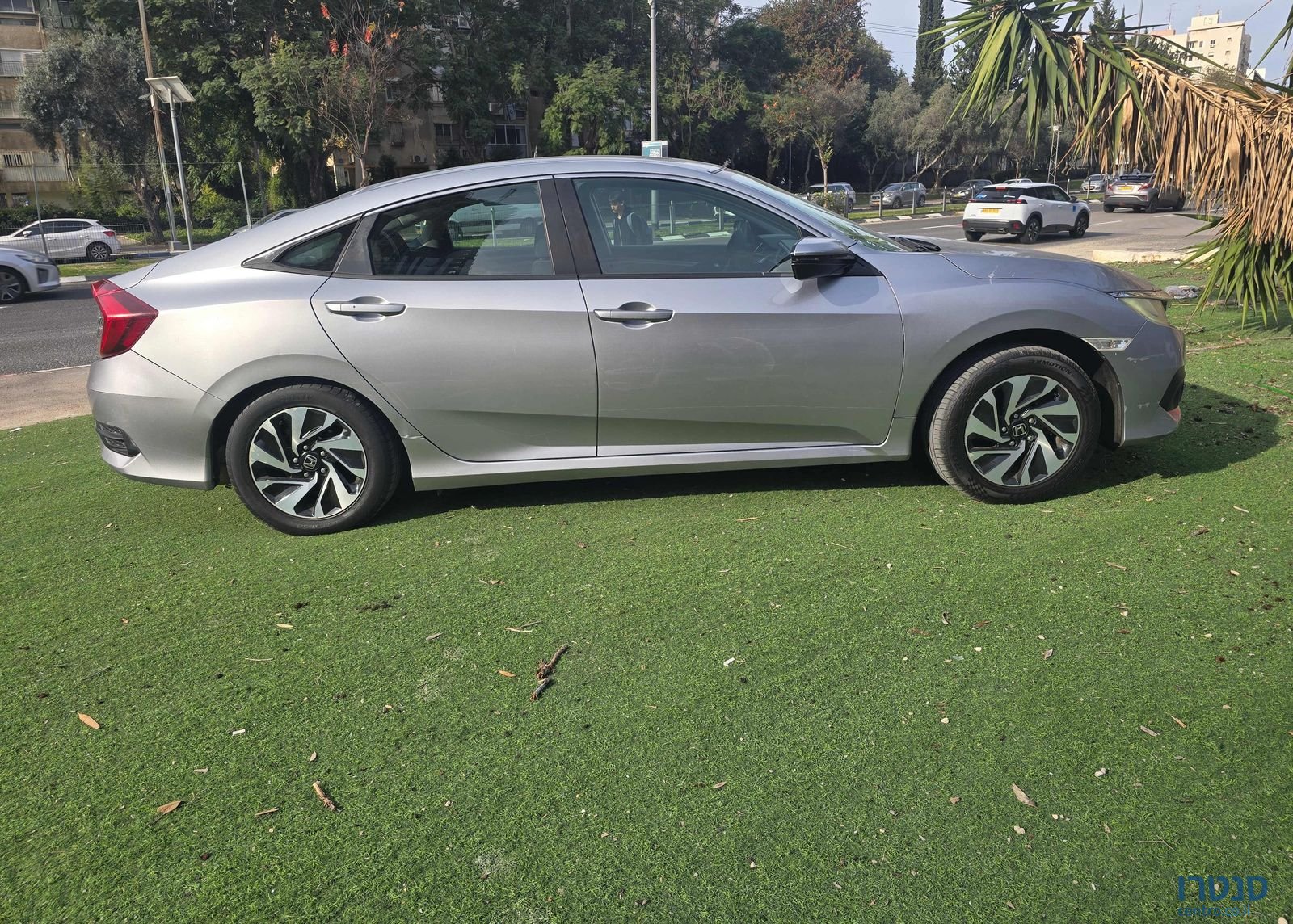 2019' Honda Civic הונדה סיוויק photo #1