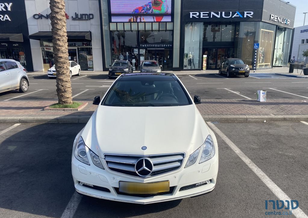 2010' Mercedes-Benz E-Class מרצדס photo #2