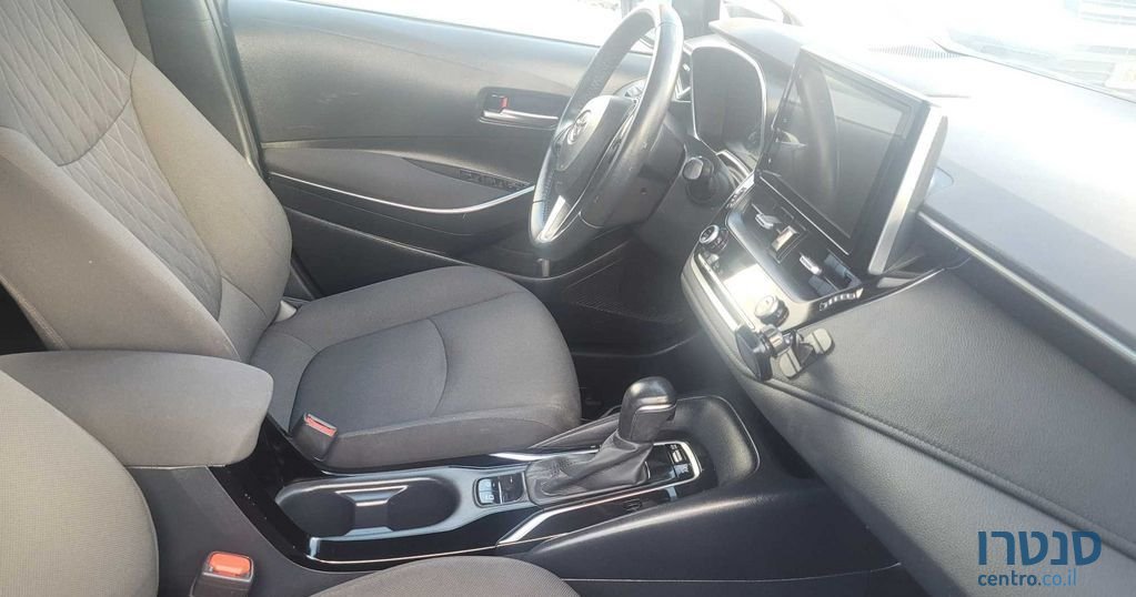 2020' Toyota Corolla טויוטה קורולה photo #3