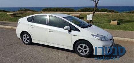 2012' Toyota Prius היברידי photo #3