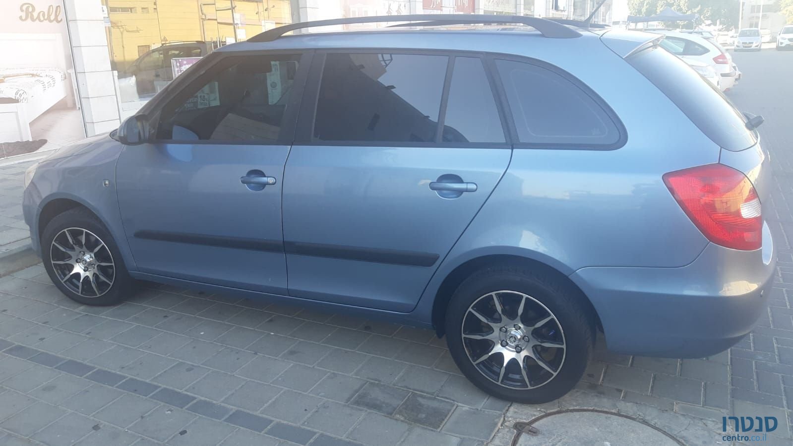 2011' Skoda Fabia סקודה פאביה photo #1