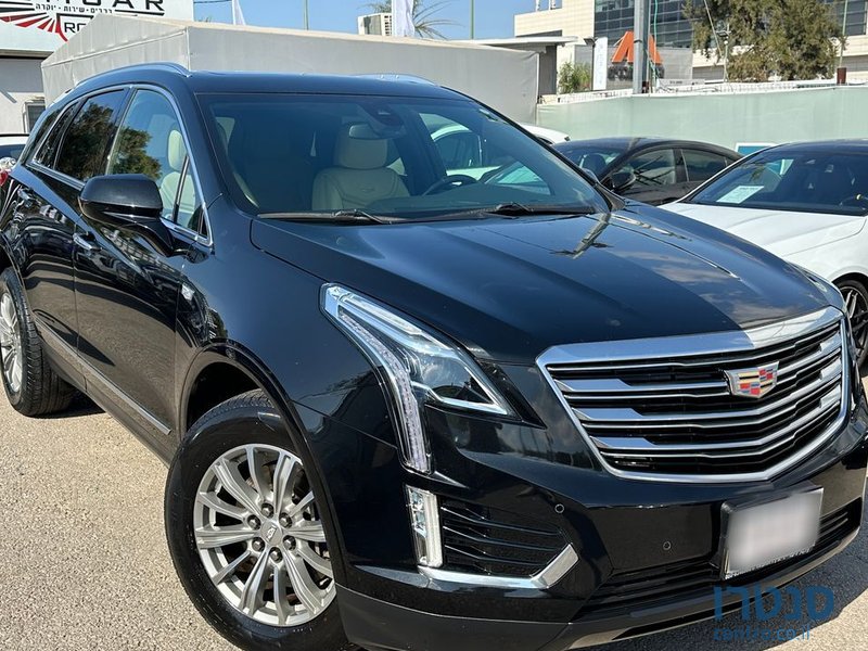 2019' Cadillac XT5 קאדילק photo #1