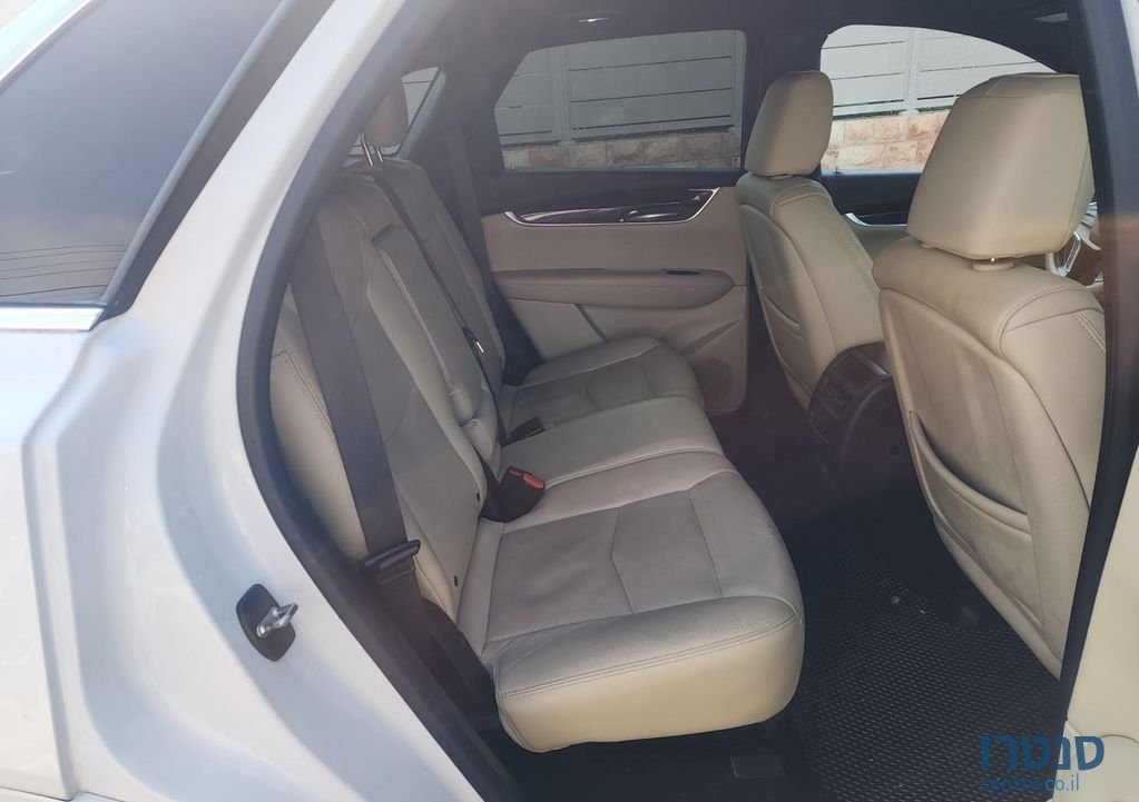 2017' Cadillac XT5 קאדילק photo #5