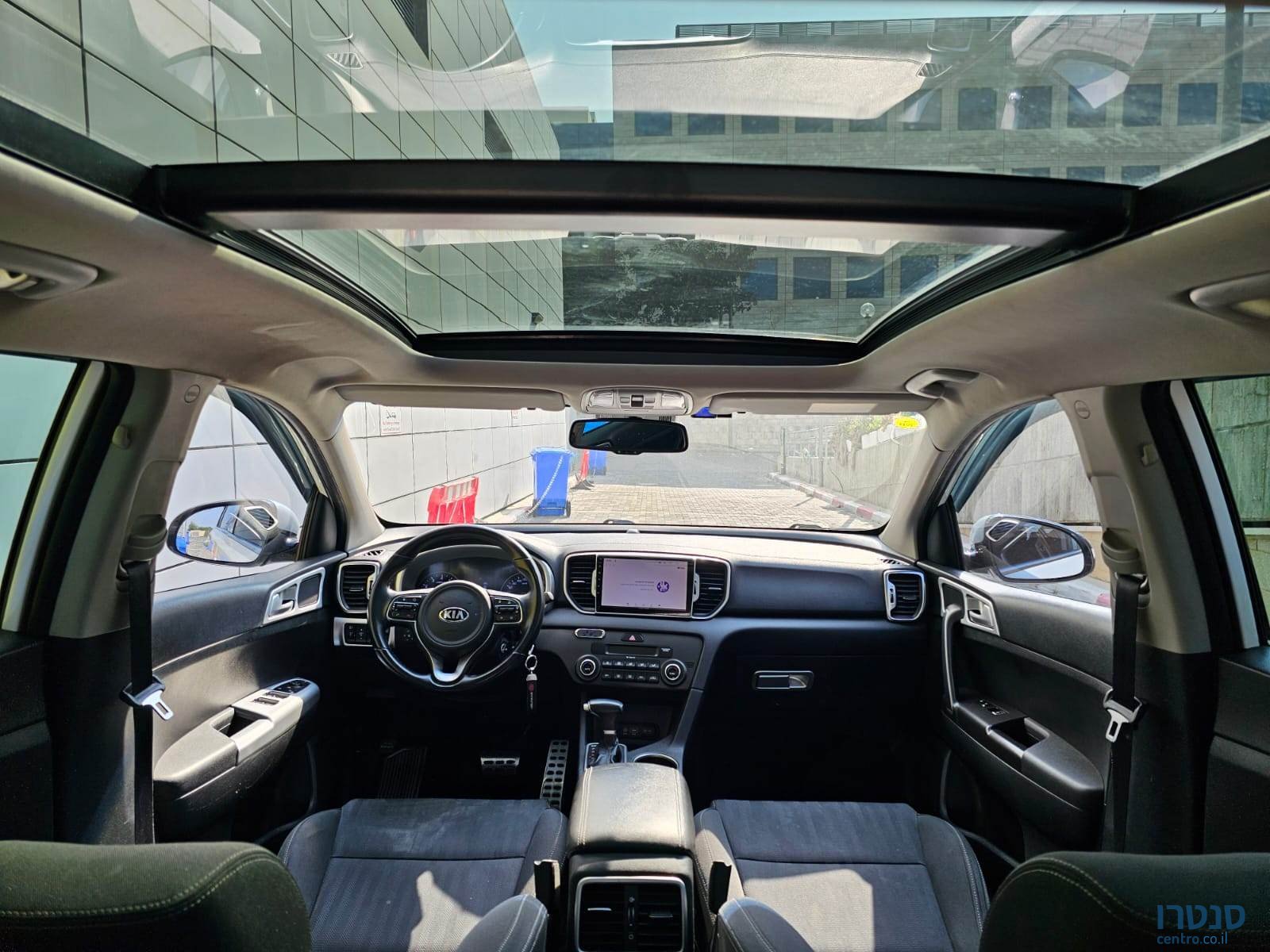 2017' Kia Sportage photo #6