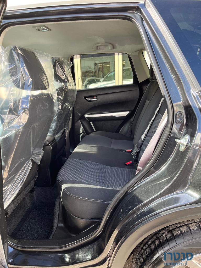 2016' Suzuki Vitara photo #6