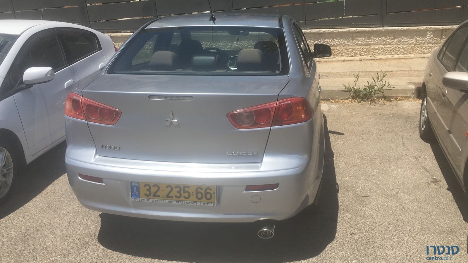 2008' Mitsubishi Lancer photo #3