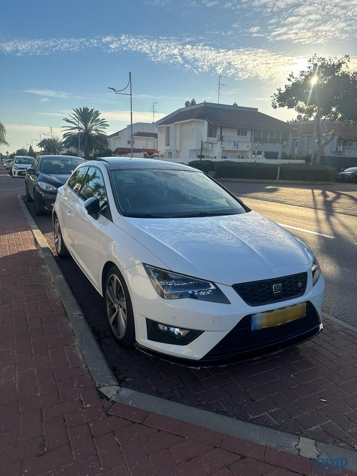 2015' SEAT Leon סיאט לאון photo #1