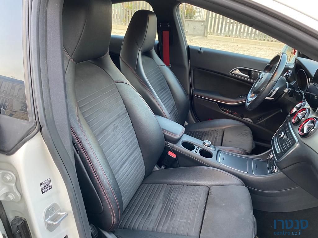 2017' Mercedes-Benz Cla מרצדס photo #2