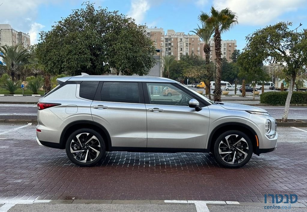 2023' Mitsubishi Outlander מיצובישי אאוטלנדר photo #4