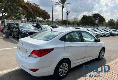 2017' Hyundai i25 יונדאי photo #5