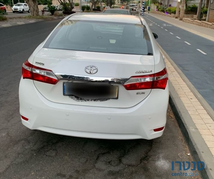 2015' Toyota Corolla טויוטה קורולה photo #3