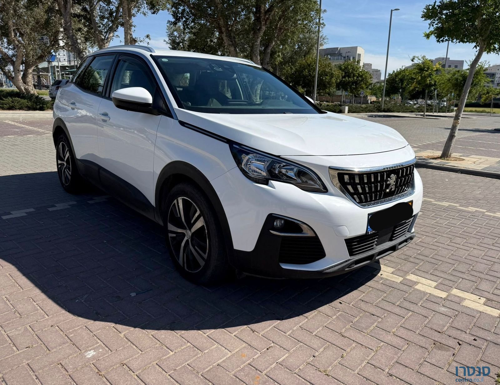2018' Peugeot 3008 פיג'ו photo #2