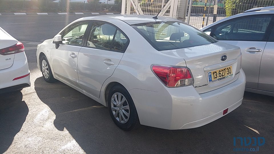 2015' Subaru Impreza photo #2