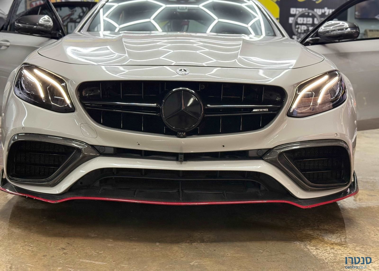 2018' Mercedes-Benz E-Class מרצדס-בנץ photo #5