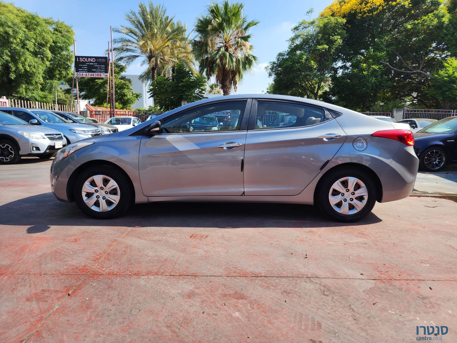 2013' Hyundai i35 photo #1