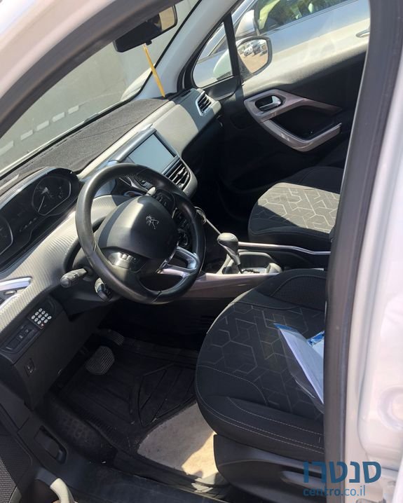 2016' Peugeot 2008 פיג'ו photo #3