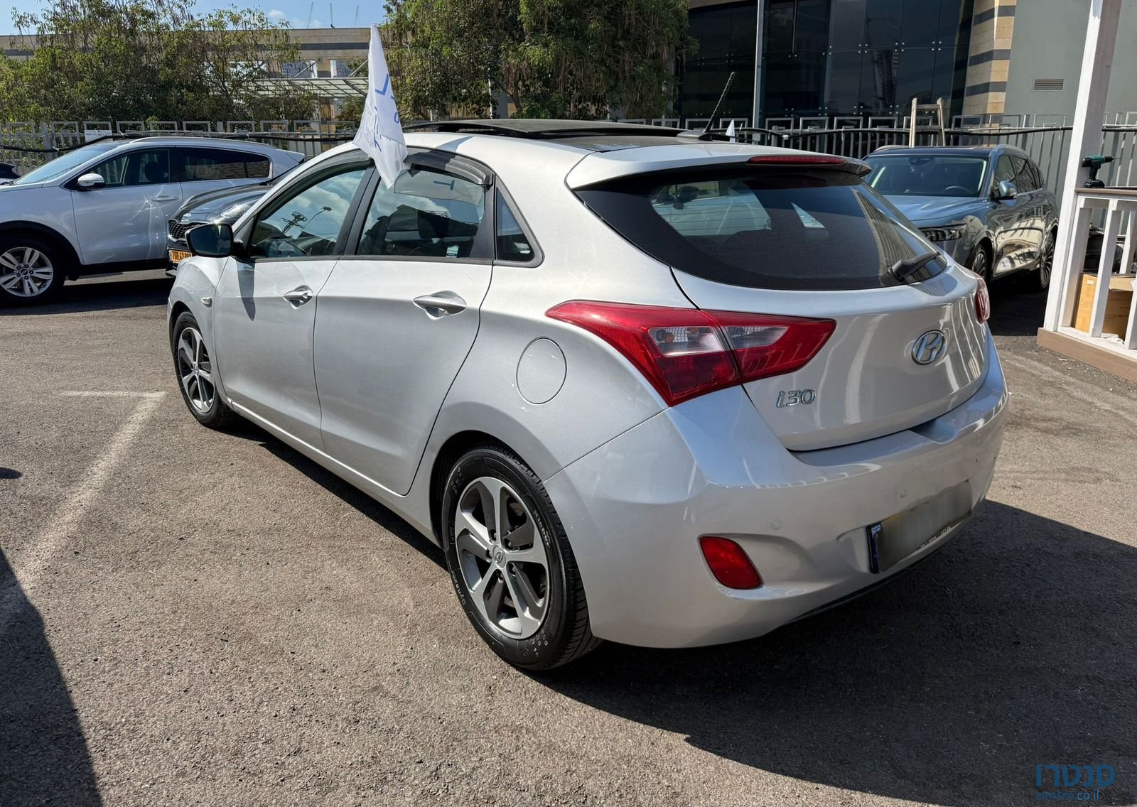 2017' Hyundai i30 יונדאי photo #3