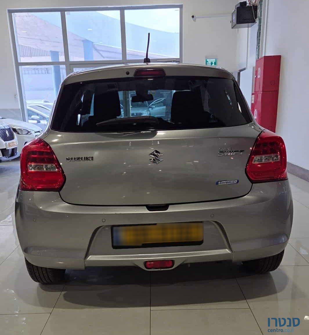 2021' Suzuki Swift photo #3
