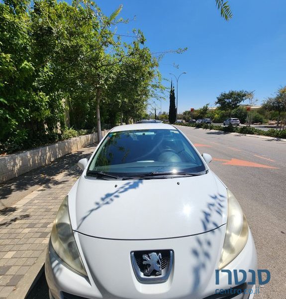 2010' Peugeot 207 פיג'ו photo #3