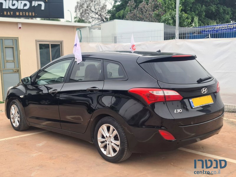 2015' Hyundai i30 יונדאי photo #4