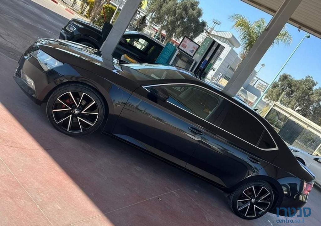2017' Skoda Superb סקודה סופרב photo #5
