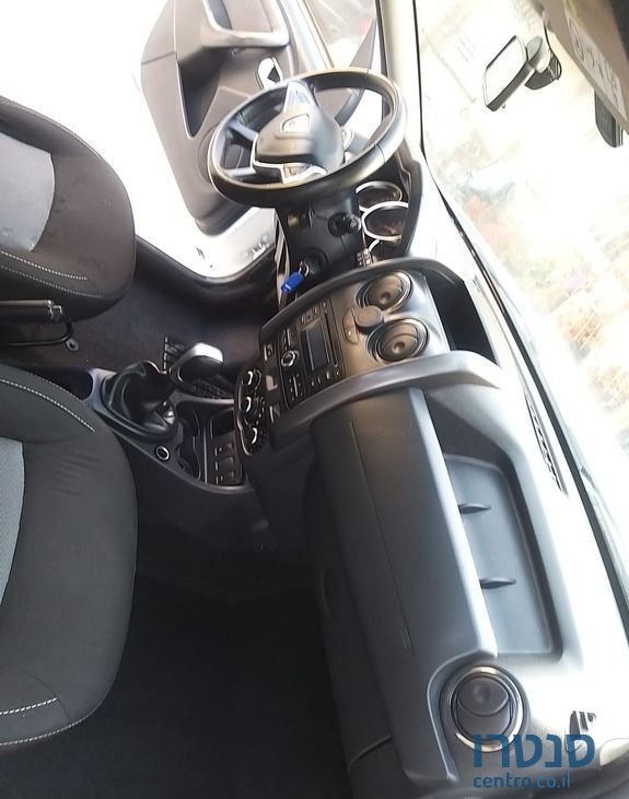 2017' Dacia Duster דאצ'יה דאסטר photo #3