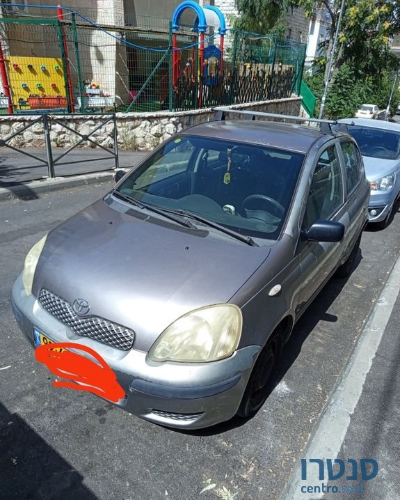 2005' Toyota Yaris טויוטה יאריס photo #2