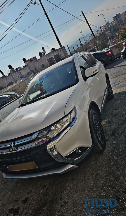 2018' Mitsubishi Outlander מיצובישי אאוטלנדר photo #4