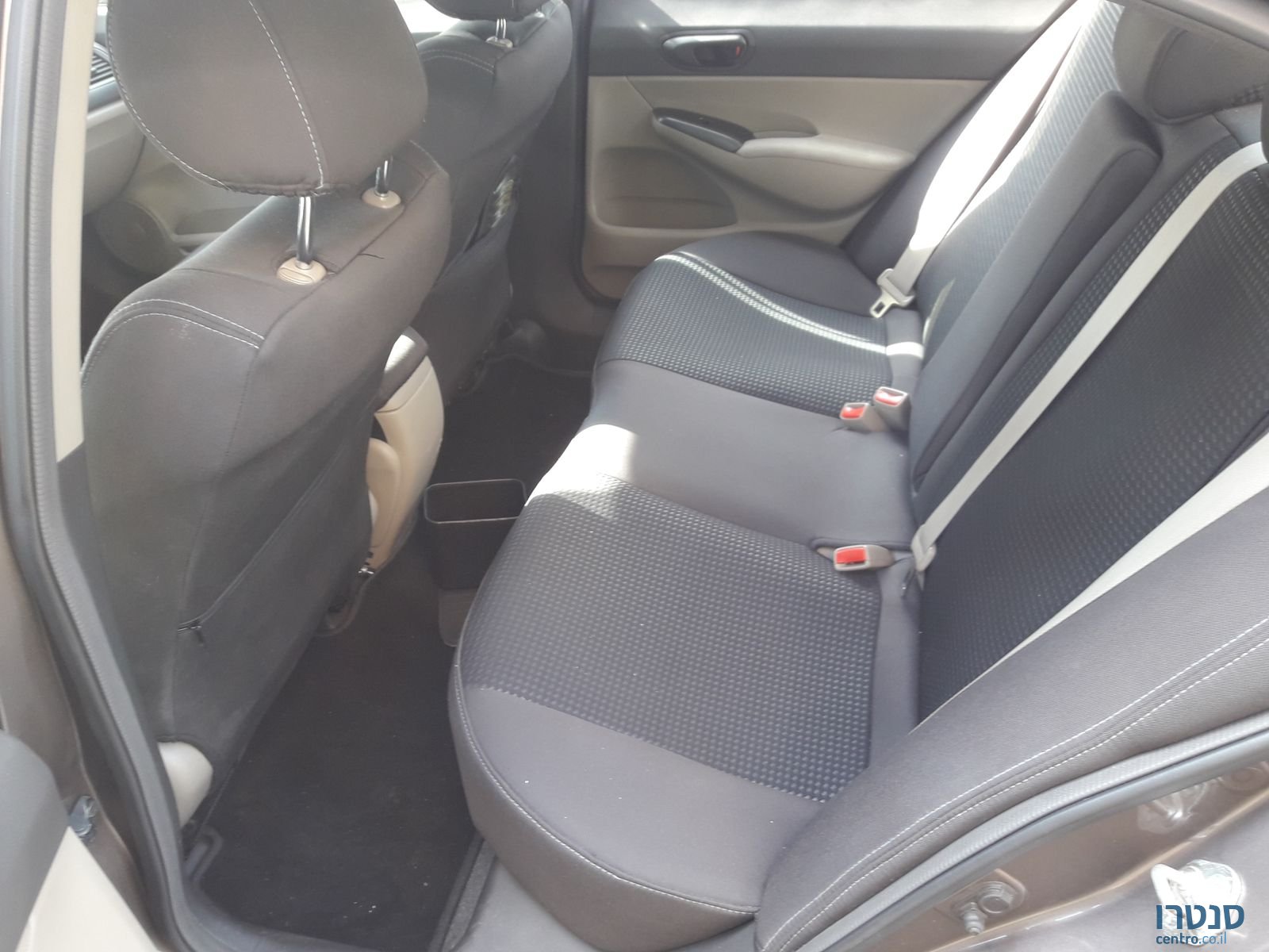 2009' Honda Civic Comfort photo #2