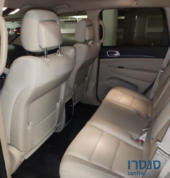 2020' Jeep Grand Cherokee ג'יפ גרנד צ'ירוקי photo #5